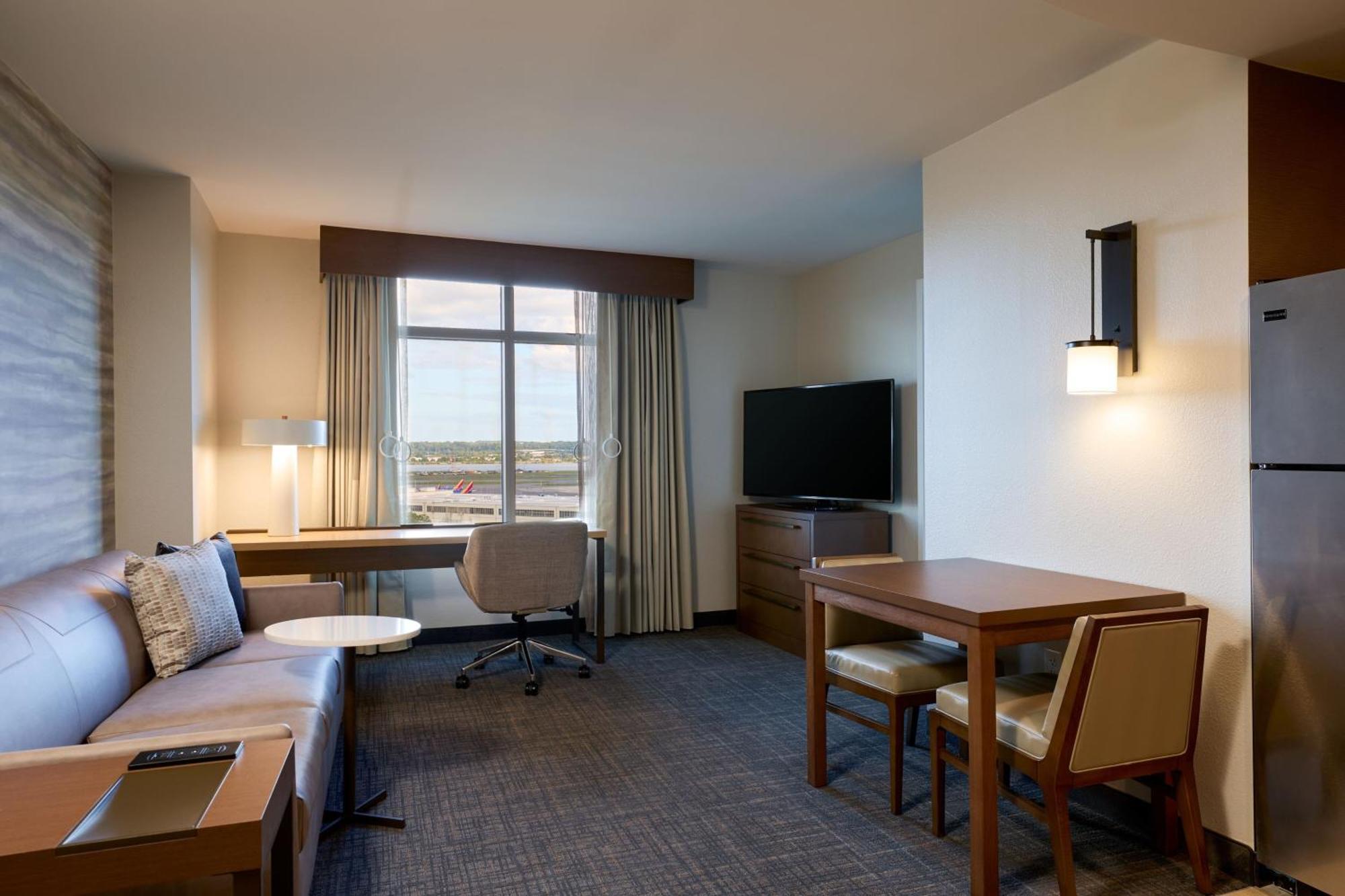 Residence Inn Arlington Capital View Exterior photo